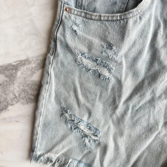 Wild Fable Super High Rise Cut-off Denim Shorts 16 - Picture 5 of 6
